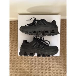 adidas AdiFOM Megaride